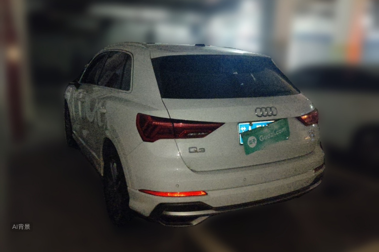 Audi Q3 2020 car image #5