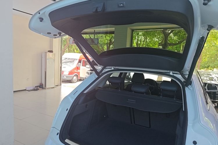 Audi Q3 2017 #21 Audi Q3 2017 car image #21