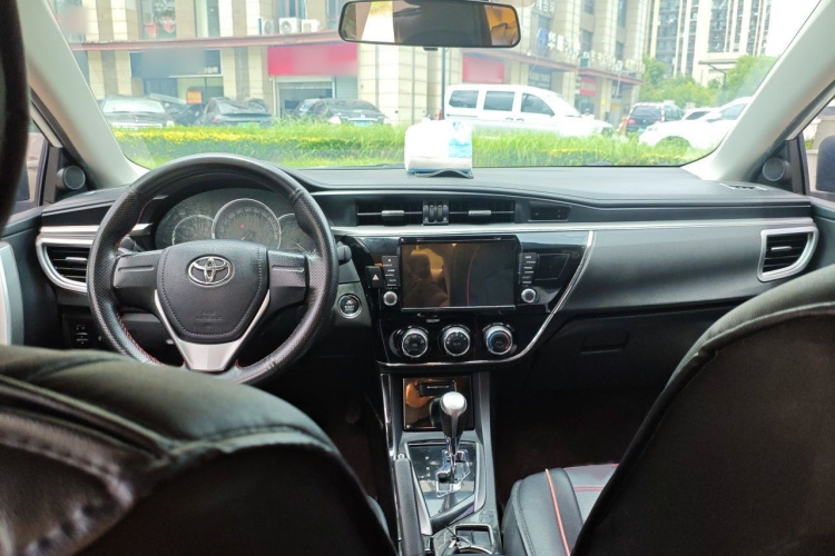 Toyota Corolla 2016 car image #12