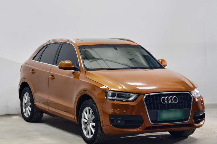 Audi Q3 2015 car image #4
