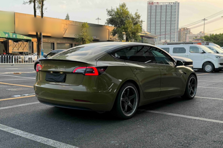 Tesla Model 3 2021 #4 Tesla Model 3 2021 car image #4