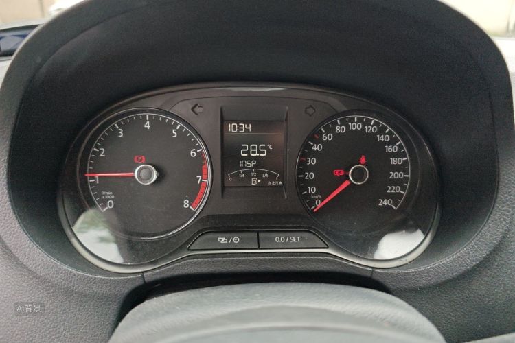 Volkswagen Polo 2018 car image #13