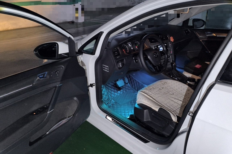 Volkswagen Golf 2015 #9 Volkswagen Golf 2015 car image #9