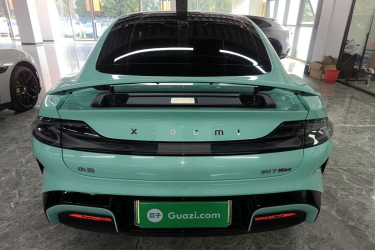 MI SU7 2024 car image #6