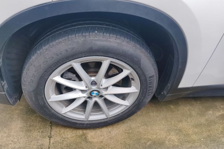 BMW X1 2017 car image #9