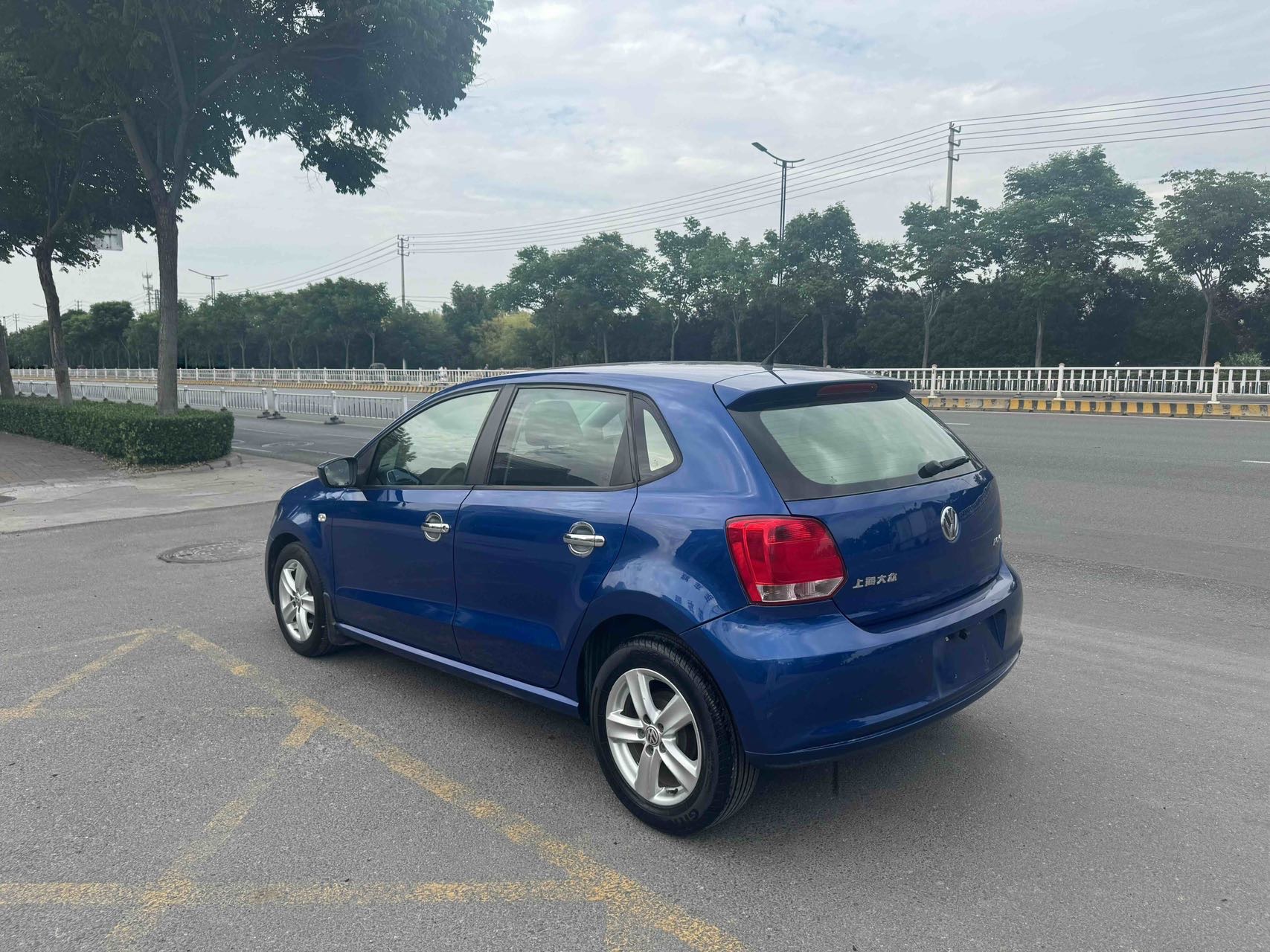 Volkswagen Polo 2011 #3 Volkswagen Polo 2011 car image #3