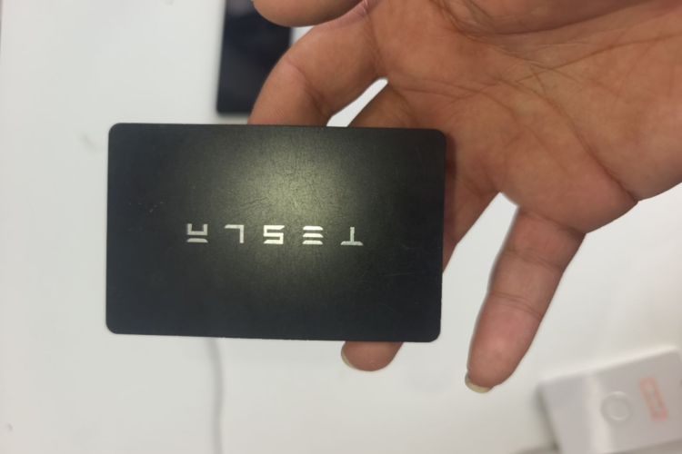 Tesla Model Y 2023 #9 Tesla Model Y 2023 car image #9