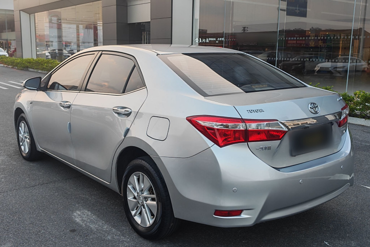 2015 image de voiture #5