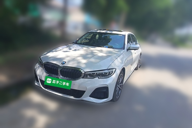 BMW 3 Series 2022 #2 BMW 3 Series 2022 car image #2