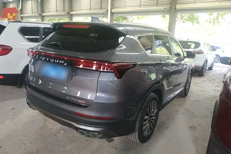 Jetour X70 PLUS 2023 car image #7