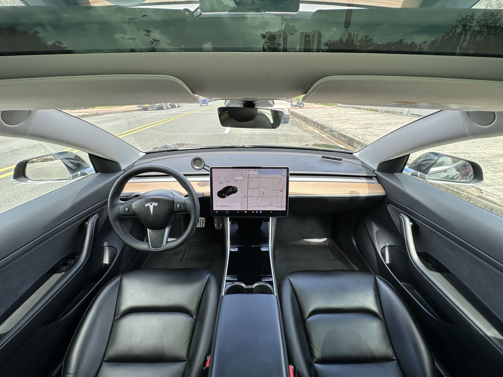 Tesla Model 3 2020 car image #5