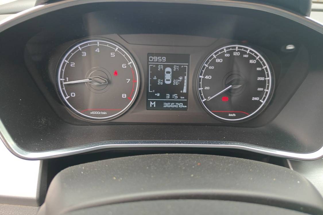 GEELY Coolray 2021 #25 GEELY Coolray 2021 car image #25