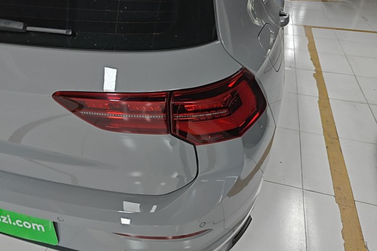 Volkswagen Golf 2024 image de voiture #8