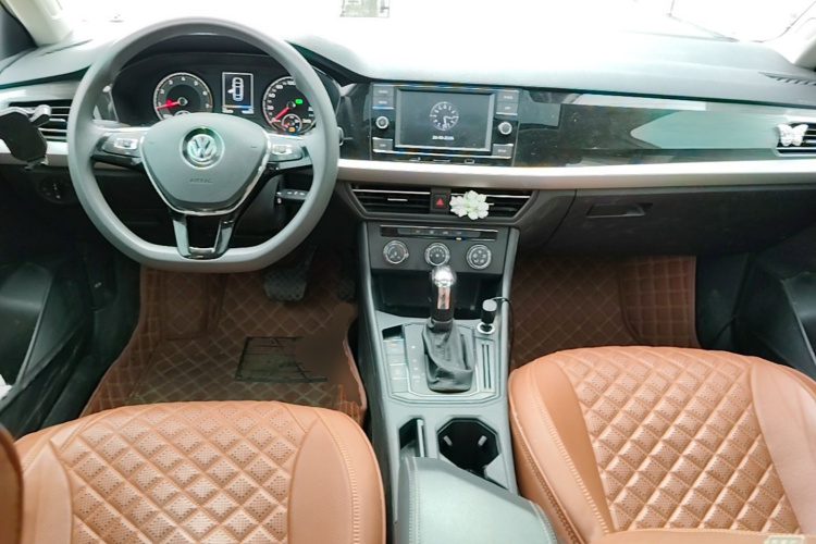Volkswagen Lavida 2020 #10 Volkswagen Lavida 2020 car image #10