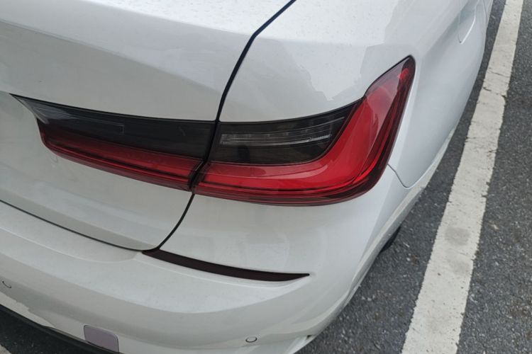 BMW 3 Series 2021 #8 BMW 3 Series 2021 car image #8