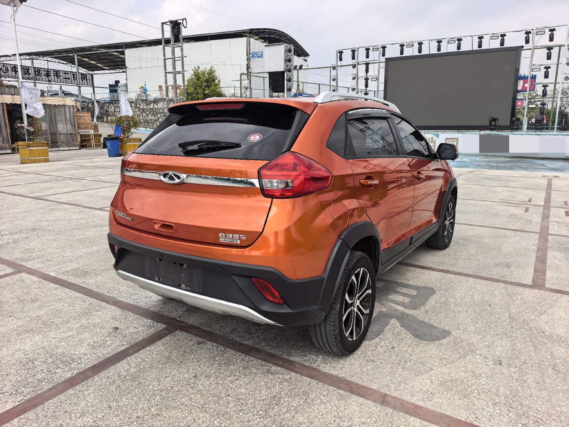 2018 car image #4