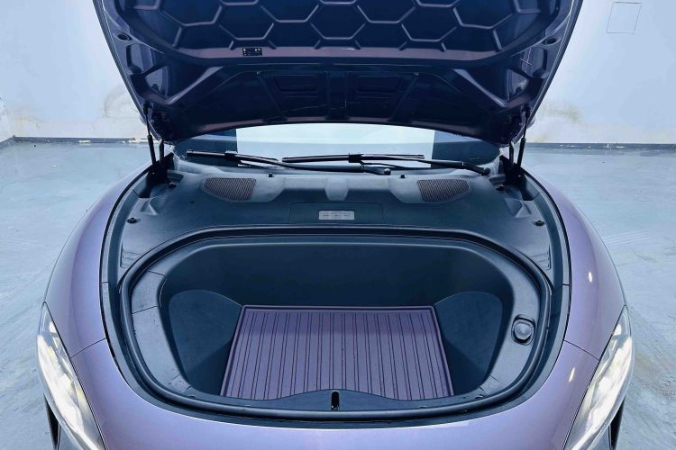 MI SU7 2025 immagine di auto #20