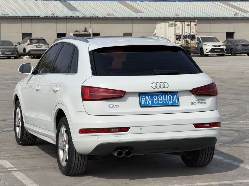 Audi Q3 2017 #3 Audi Q3 2017 صورة سيارة #3