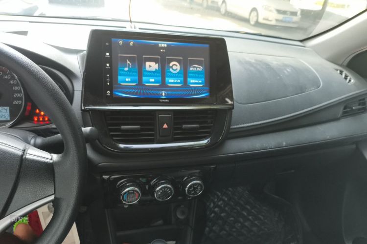 Toyota Vios 2021 صورة سيارة #15