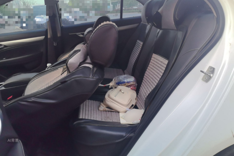 GEELY Emgrand 2020 car image #19