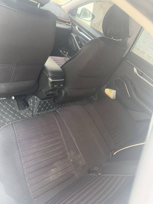 GEELY Emgrand 2023 imagen de coche #3