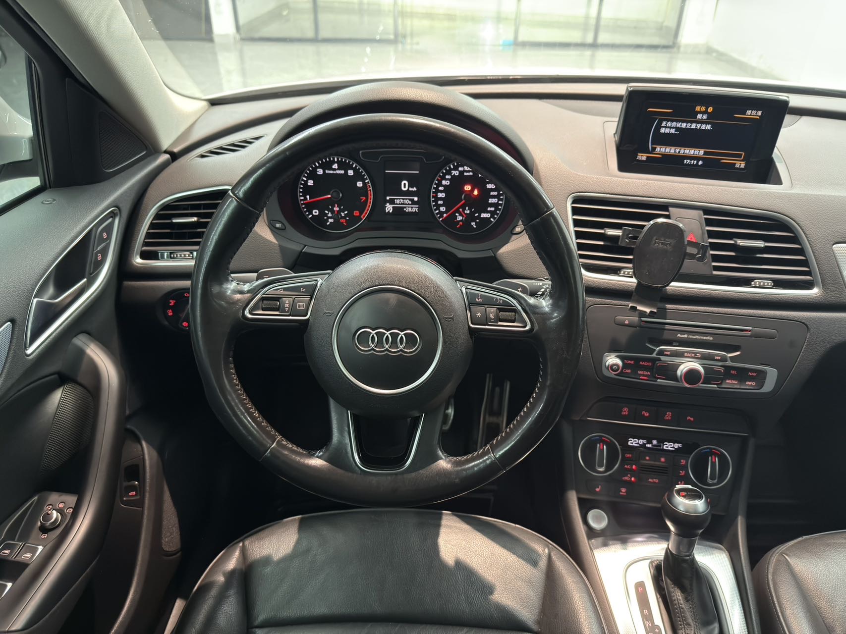 Audi Q3 2017 #13 Audi Q3 2017 car image #13