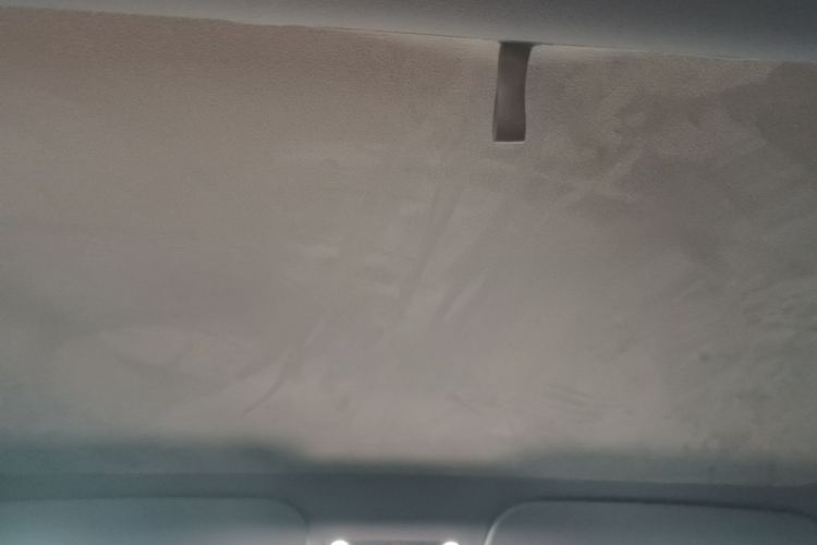 Tesla Model 3 2025 car image #18