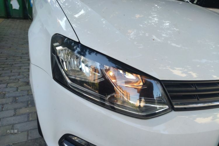 Volkswagen Polo 2016 car image #8