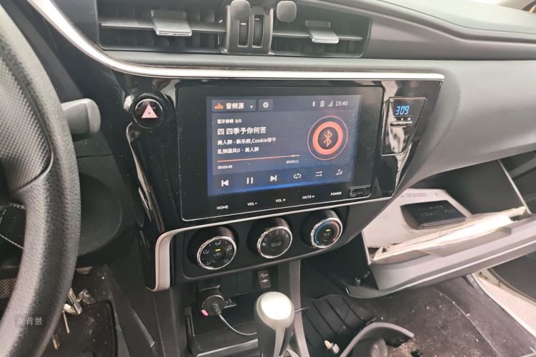 Toyota Corolla 2019 #15 Toyota Corolla 2019 car image #15