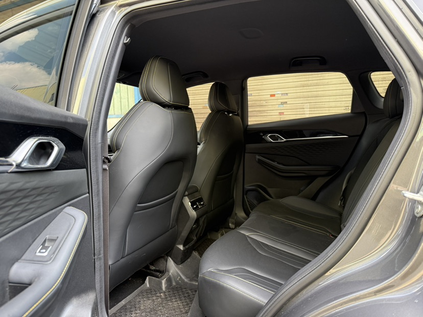 GEELY Coolray 2025 #8 GEELY Coolray 2025 car image #8