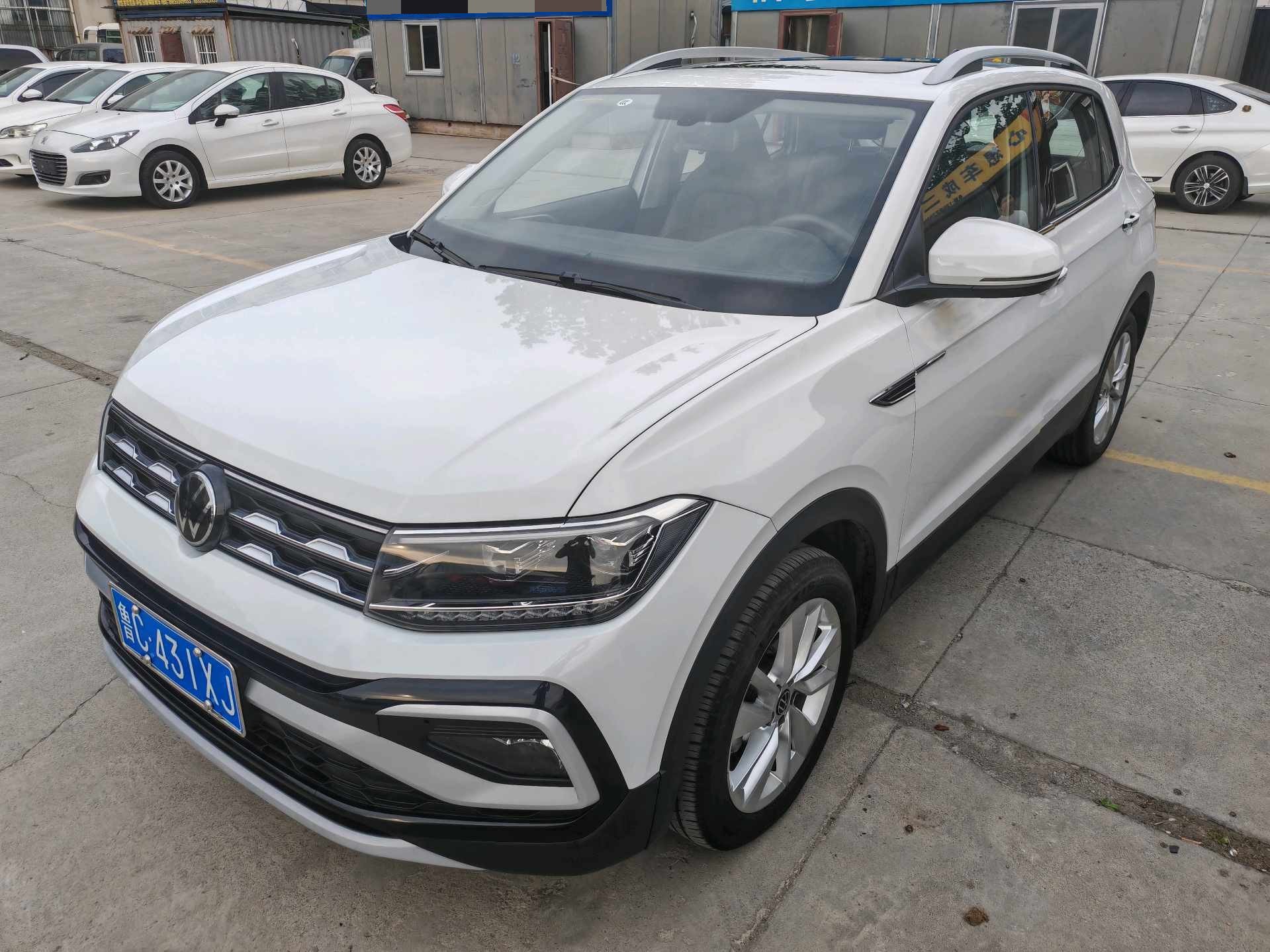 Volkswagen T-Cross 2024 Volkswagen T-Cross 2024 car image