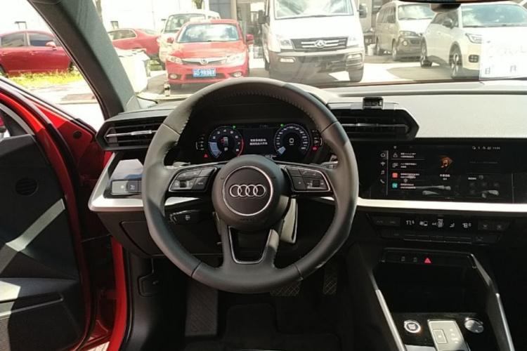 Audi A3 2021 صورة سيارة #19