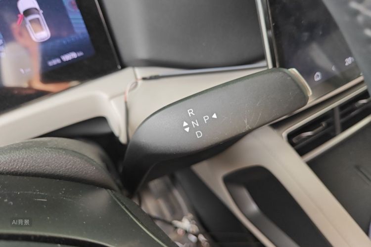 BYD YuanUP 2025 car image #16