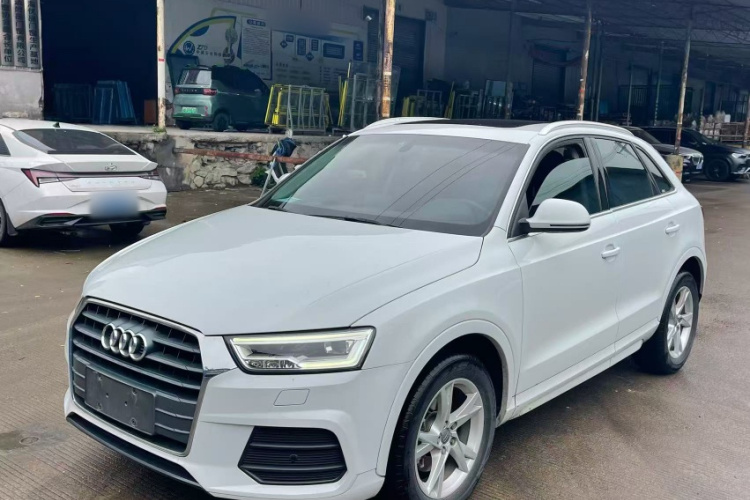Audi Q3 2019 #2 Audi Q3 2019 car image #2