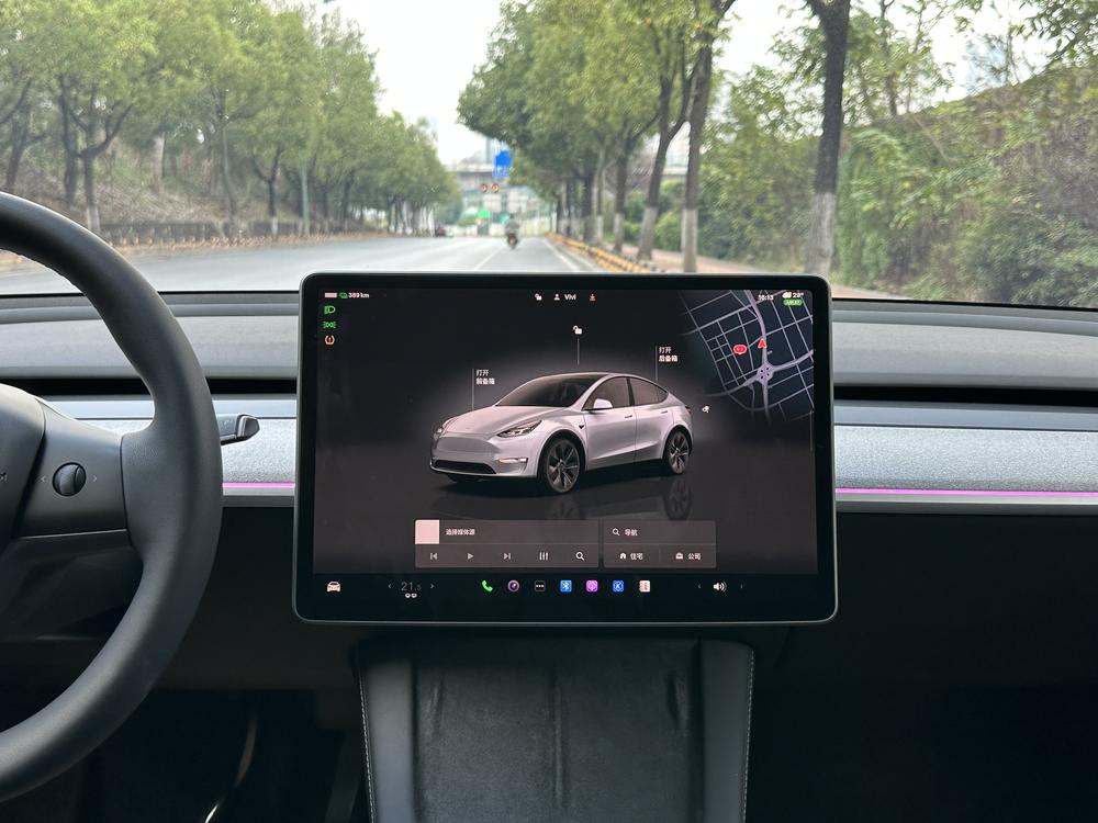 Tesla Model Y 2023 #18 Tesla Model Y 2023 immagine di auto #18