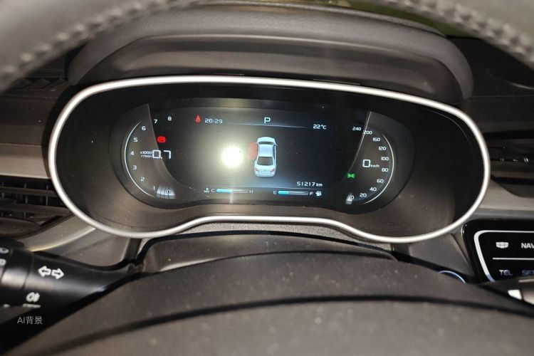 GEELY Emgrand 2018 car image #13