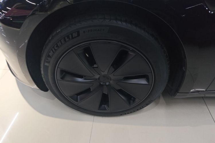 Tesla Model 3 2023 #9 Tesla Model 3 2023 car image #9