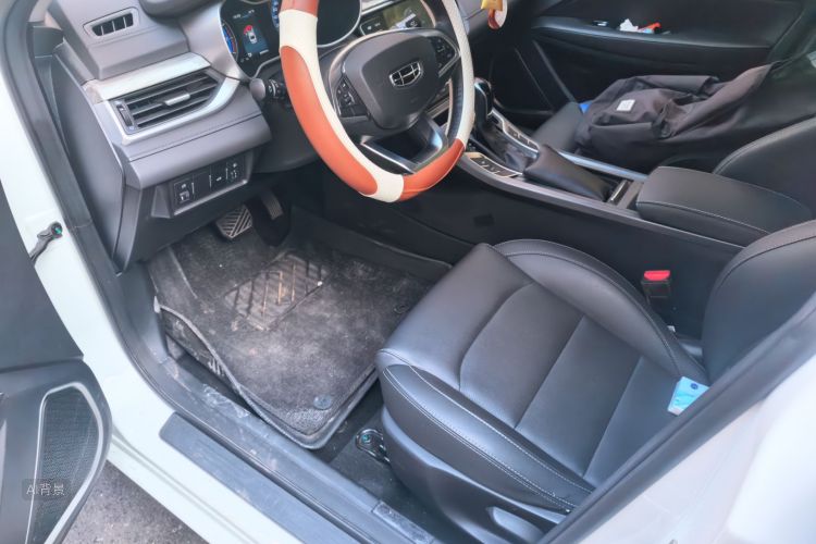 GEELY Emgrand 2019 car image #18