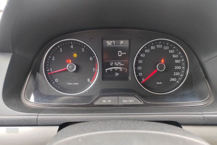 Volkswagen Lavida 2014 car image #13