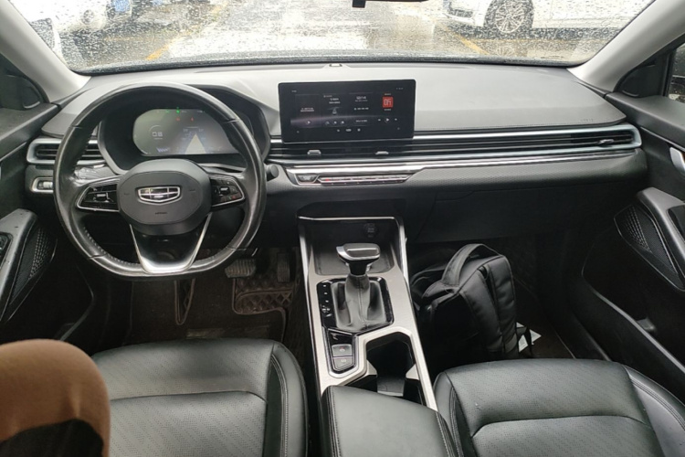 GEELY Emgrand 2022 #10 GEELY Emgrand 2022 car image #10