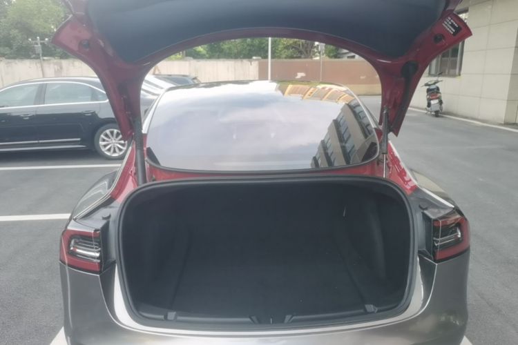 Tesla Model 3 2022 car image #21