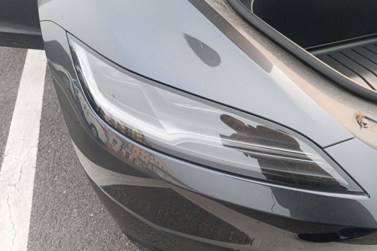 Tesla Model 3 2024 car image #8