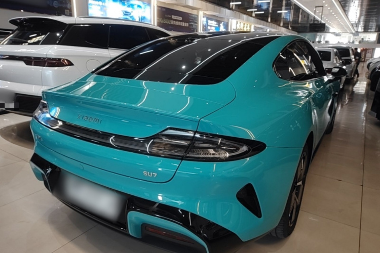 MI SU7 2024 car image #7