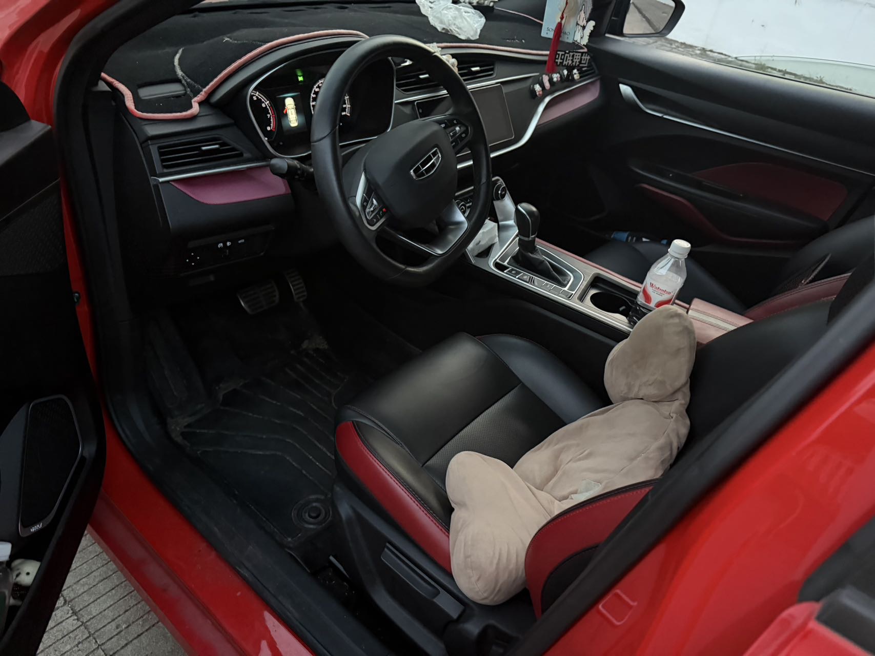 GEELY Binray 2021 صورة سيارة #3