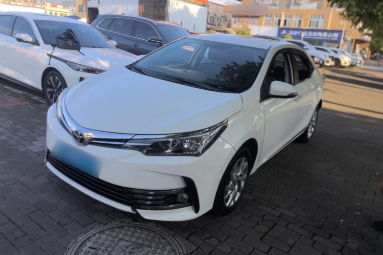 Toyota Corolla 2017 #2 Toyota Corolla 2017 car image #2