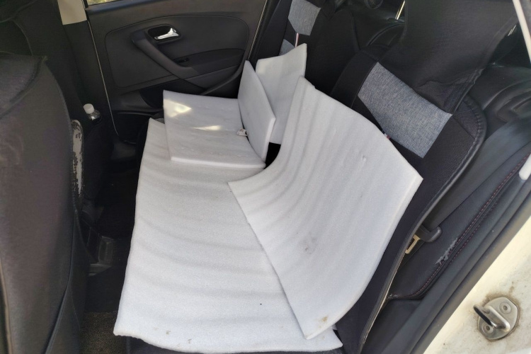 Volkswagen Polo 2014 car image #14