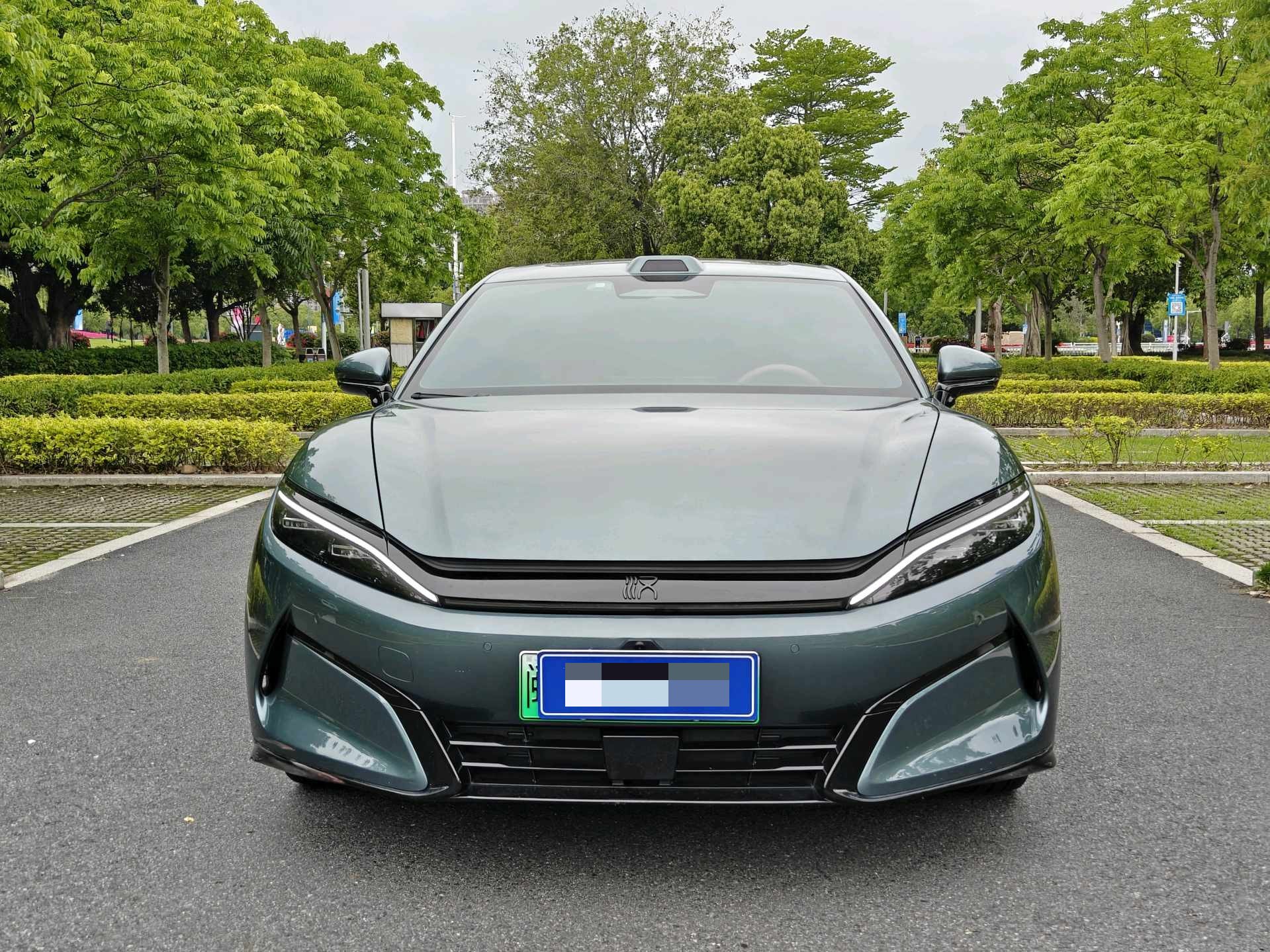 BYD HanL 2025 car image #2