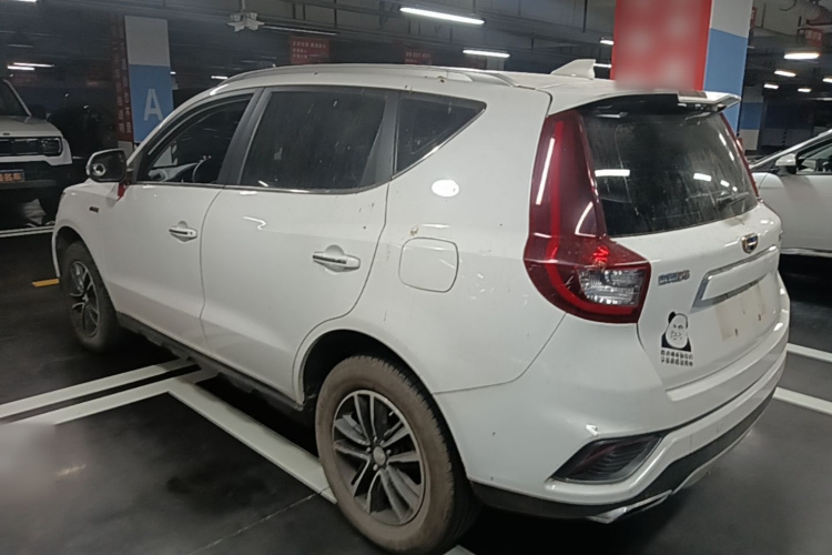 GEELY Vision X6 2018 immagine di auto #5