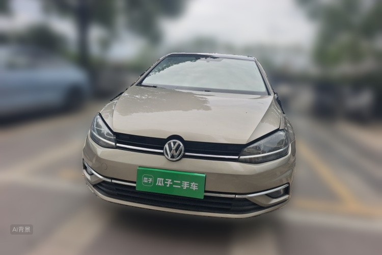 Volkswagen Golf 2019 car image #3