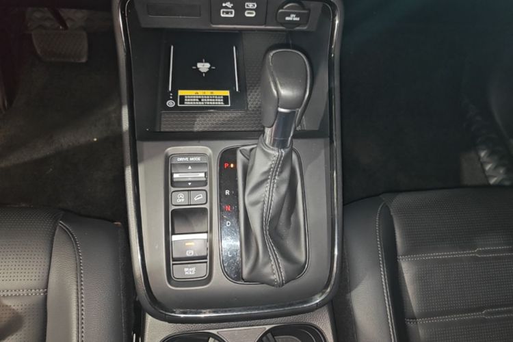 Honda CR-V 2023 car image #14